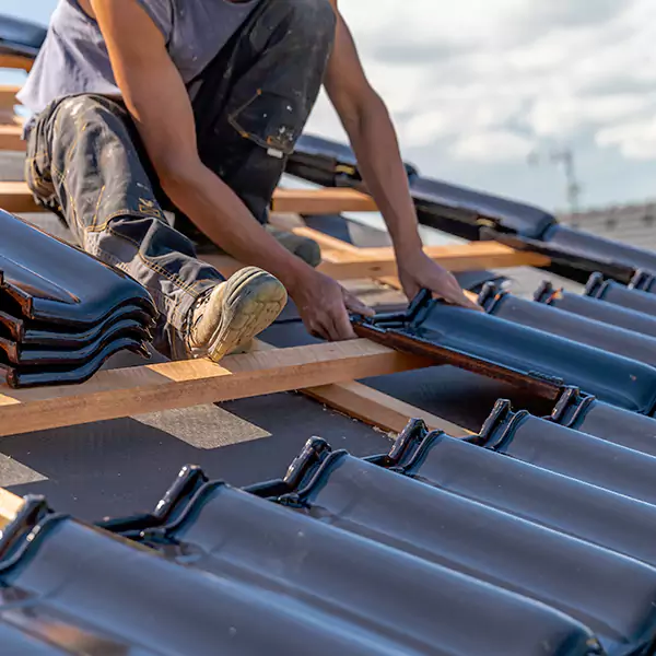 Why Santee Homeowners Choose Roofing Work Experts for Roof and Gutter Repair?